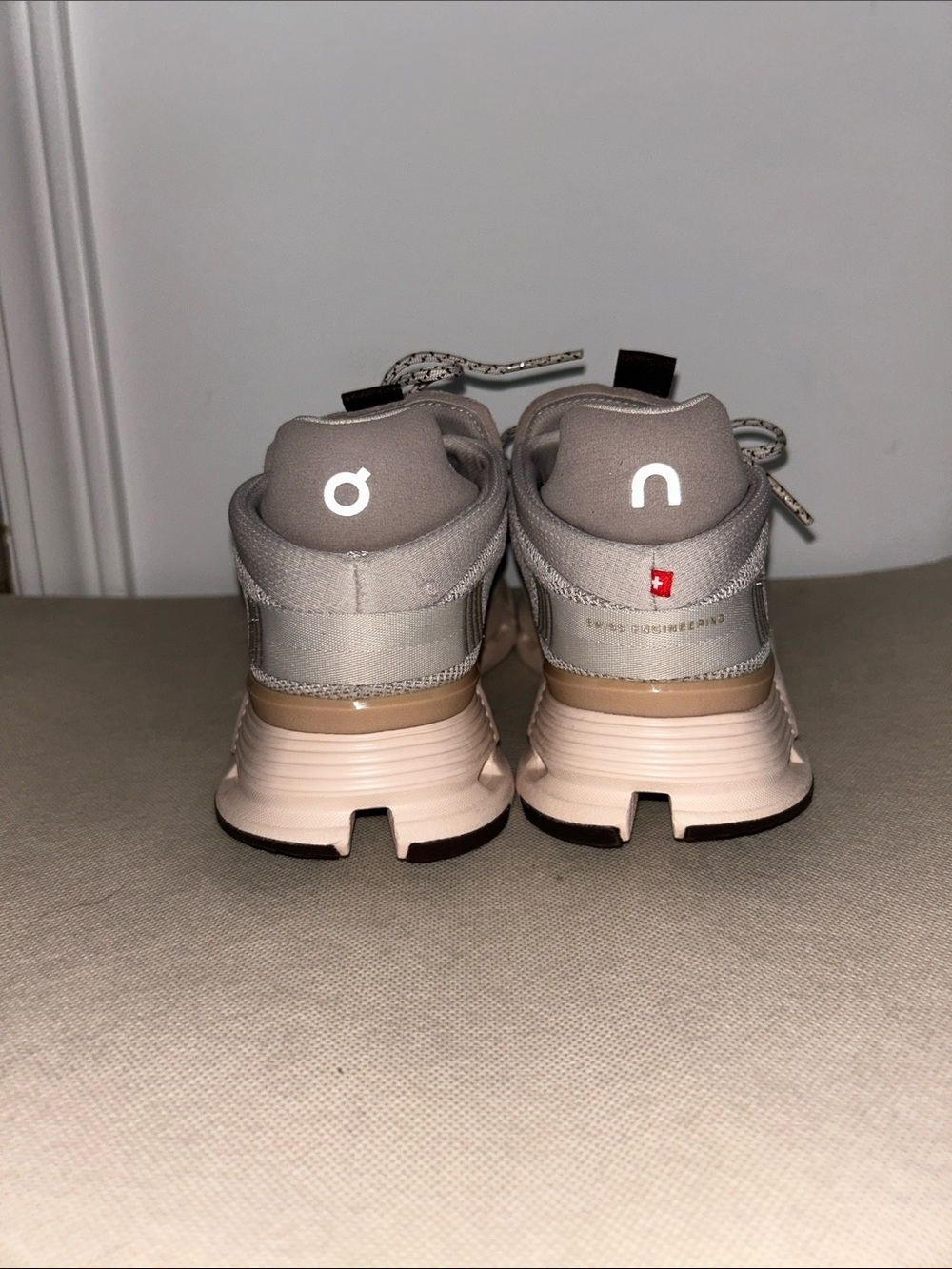 On Women’s Running Cloudnova
Pearl Shell, Size 7.5 - Picture 8 of 11